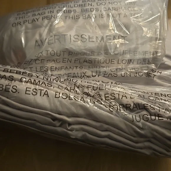 BNWT Quince Bamboo Duvet Cover - Picture 7 of 7